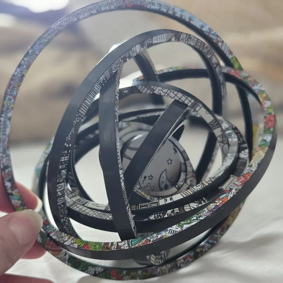 ⭐️Colorful Circular Puzzle⭐️ - Picture 3 of 4